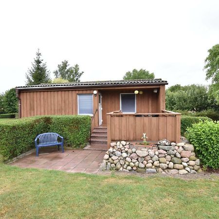 Boutique Bungalow In Insel Poel With Terrace Екстериор снимка