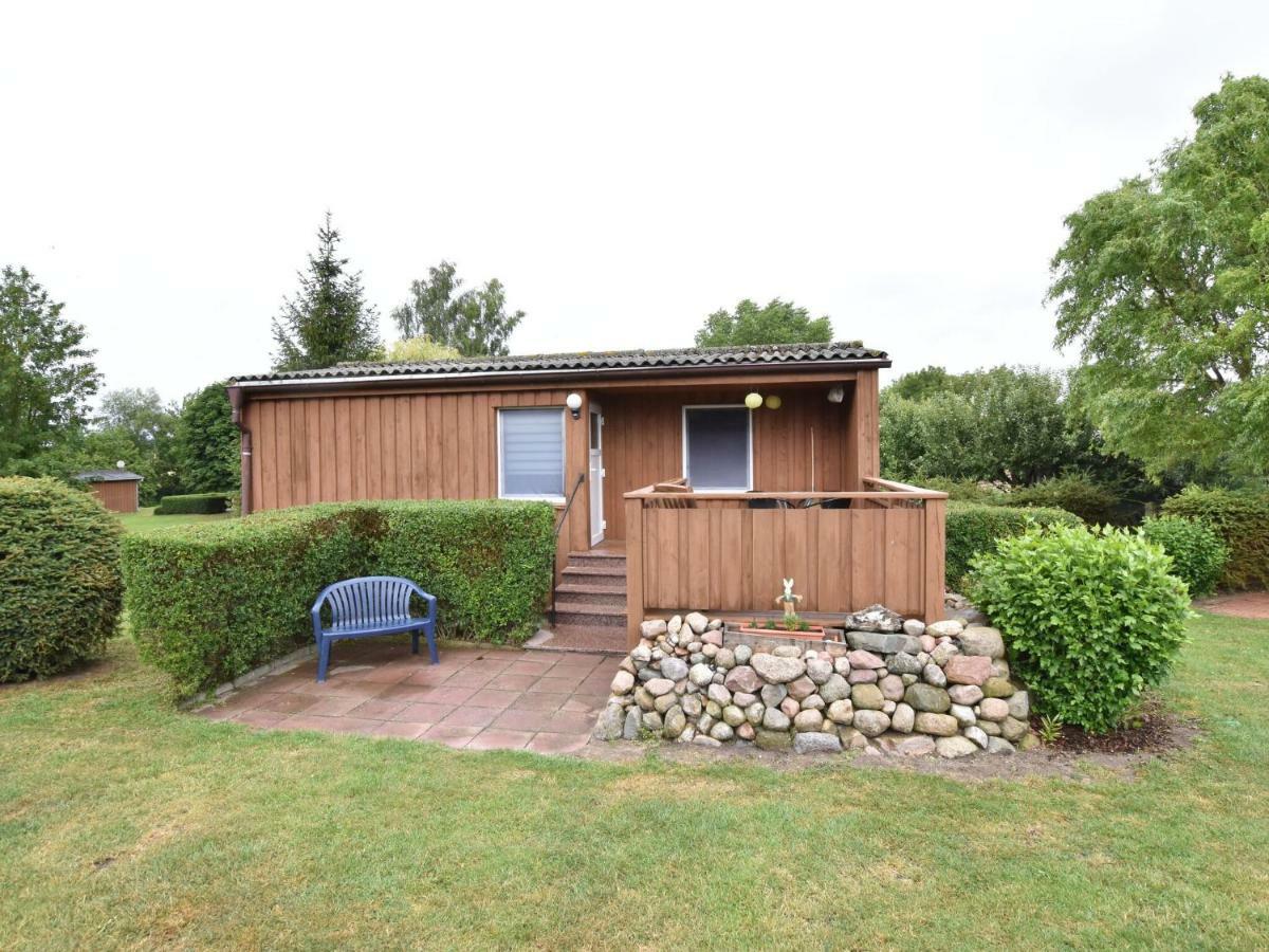 Boutique Bungalow In Insel Poel With Terrace Екстериор снимка